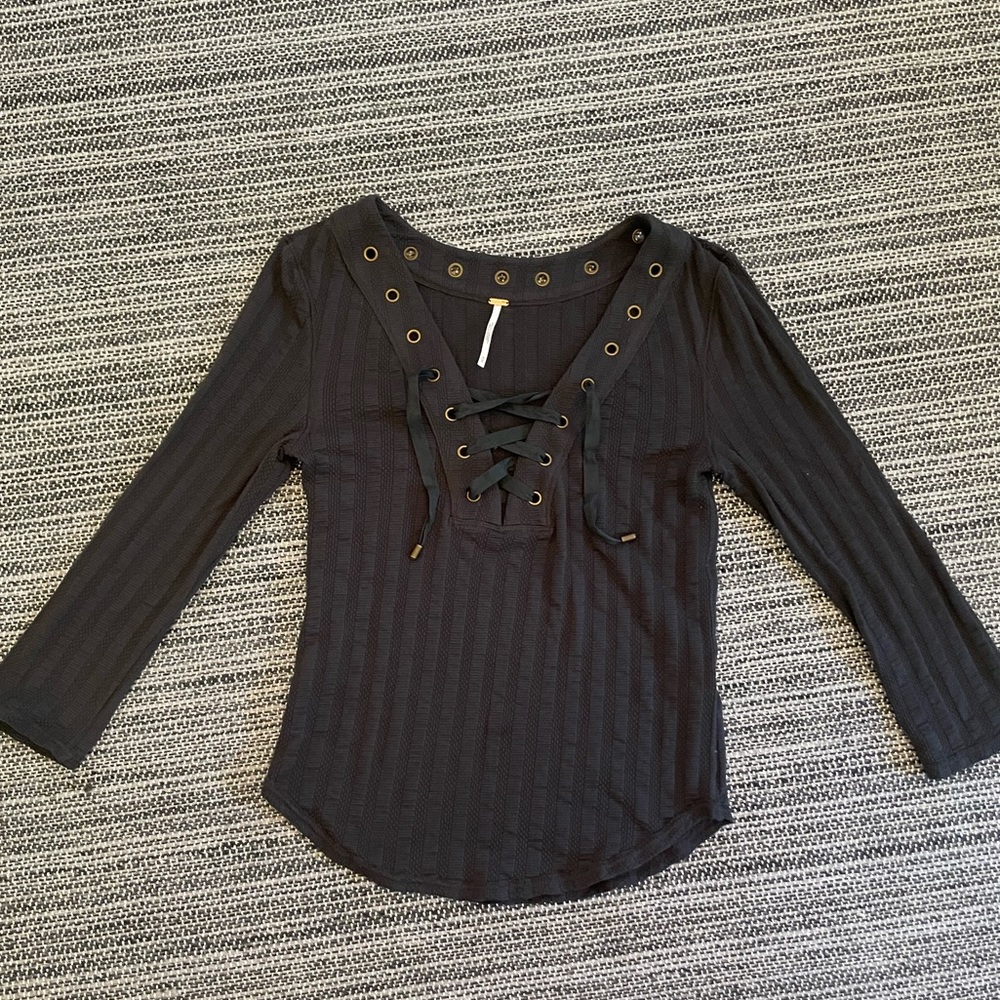 Women’s Free People top